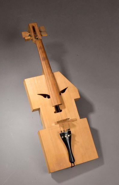 null Instrument original en bois fait par Paul PARMINAT (bon état).

Expert : cabinet...