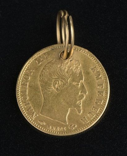 null Pièce en or de cinq francs Napoléon III percée pour formée pendentif. 
Haut....