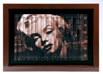 null LIRONE (né en 1964).

Marilyn MONROE.

Photographie imprimée sur plexiglas en...