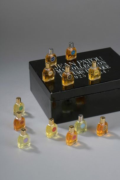 null Jean PATOU - "Ma collection parfum d'époque" - (1925-1964).



Coffret édité...
