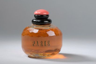 null Yves SAINT LAURENT - " Paris" - (1983).



Flacon modèle "diamant" contenant...