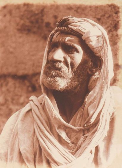 null ALGÉRIE - RENE PROUHO (1879-1970).

Portrait d'homme, homme sur un chameau,...