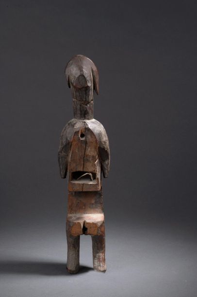 null Statuette masculine |Burkina-Faso, Lobi

Bois.

Haut 32 cm