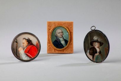 null École française des XVIIIe et XIXe siècles.


Ensemble de trois miniatures ovales...
