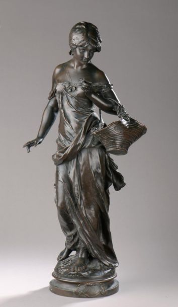null D'après Auguste Louis Mathurin MOREAU (1834-1917).
"Rose de mai"
Bronze à patine...