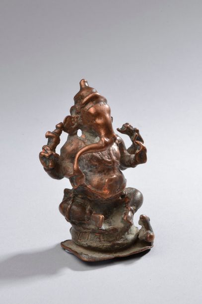 null INDE MERIDIONALE - XVI-XVIIIe siècle.
Ganesha à quatre bras, à ses pieds son...
