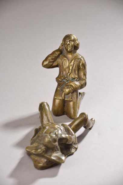 null École du XIXe siècle. 
Sujets érotiques.
Deux petits bronzes à patine verte...