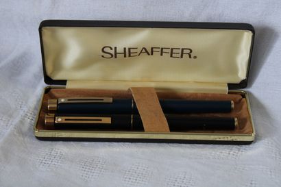 Deux stylos SHEAFFER, plume 585/1000