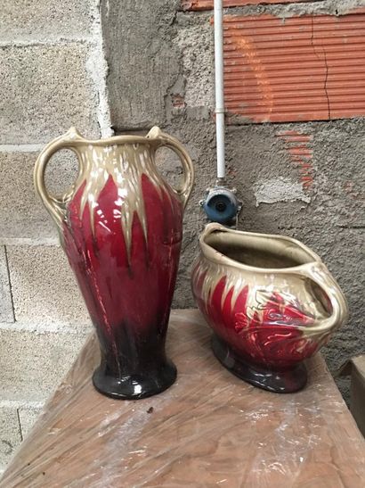 null Vase et jardinière en barbotine avec anses, ton rouge et beige, 30x11, 35x1...