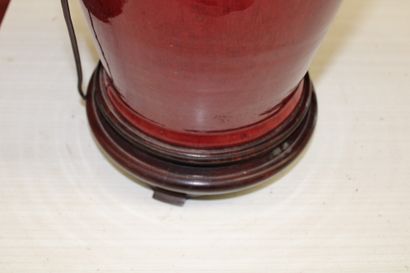 null Lampe pied vase asiatique rouge sang hauteur 0.63m