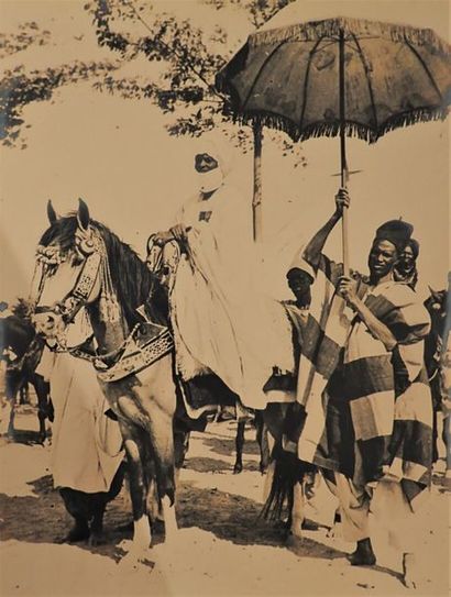 null **1930. Niger (30), Afrique Occidentale Française (17), c.1930.

Réunion de...