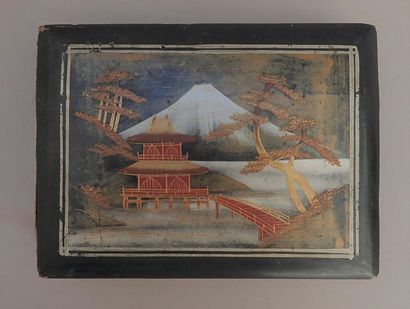 null **1910. PHILLIPINES, c.1910.

Album petit in-4° oblong (15x20 cm), reliure en...
