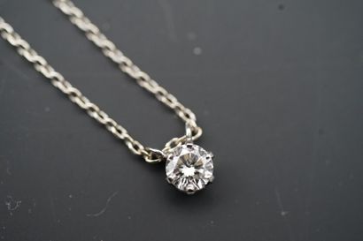 Necklace in 18K white gold, set with a brilliant-cut...