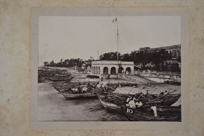 null 1892

John Nicholas & Co (1848/XXe) / Madras

INDES ANGLAISES ET PONDICHERRY.

Souvenir...