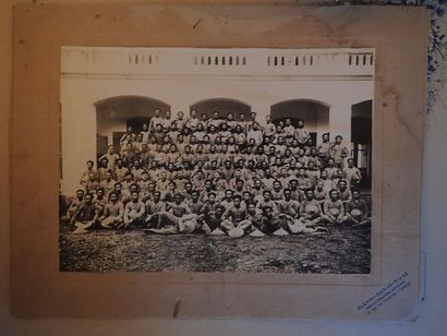 null Vers 1910

Dang Binh Nam, photographe à Langson.

Un ensemble de quatre tirages...