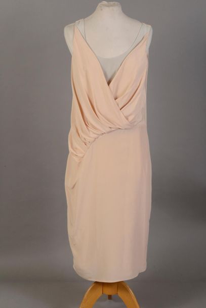 null Set of 4 dresses :

- MAURIZIO PECORARO. A dress in nude and grey draped chiffon...
