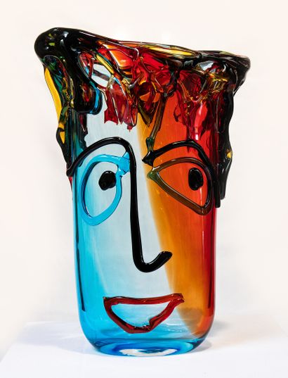 null Sergio CONSTANTINI (né en 1956). 

Vase en verre de Murano. 

Hauteur: 38 c...