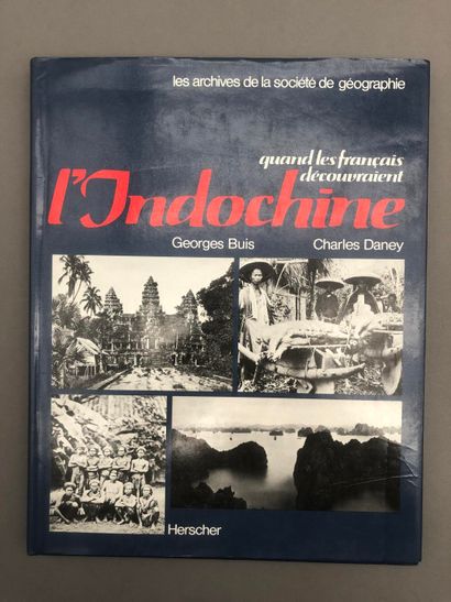 null 1981

Ensemble de trois monographies illustrées sur l'Indochine.

- L'indochine...