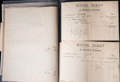  1899 
Une chemise contenant 14 factures à en-tête des entreprises de Saïgon datant...
