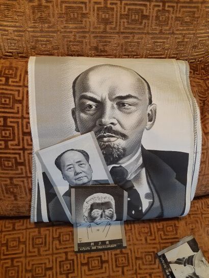 Set of woven portraits (Mao, Stalin, ...)....