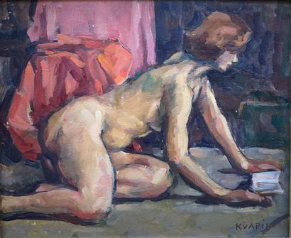 
Charles KVAPIL (1884-1957)

Femme nue tenant...