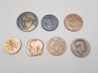 Monnaie de Paris and others. Set of 7 bronze...