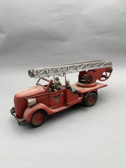 VEBE. Camion de pompiers 1ers Secours mécanique...