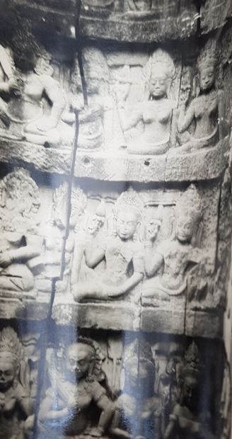 null Documentation photographique sur le Cambodge et le temple Angkor Vat, comprenant...