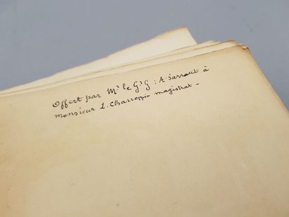 null 1919

Bulletin des Amis du Vieux Hué. 6e année N°1 Janvier-Mars 1919.

L'Art...