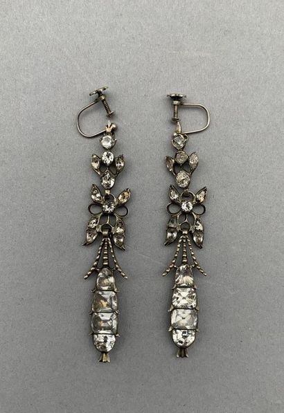 Pair of silver earrings 800 °/°° quartz and...