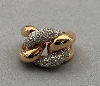 null Ring triple link two gold 18K (750 °/°°) set partially with a pavement of diamonds...