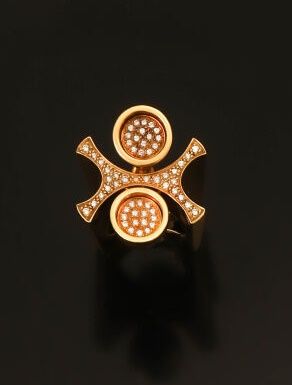 null Attributed to Henri GARGAT 

Ring in 18K yellow gold (750 °/°°) with an abstract...