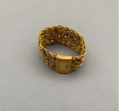 null Large cuff composed of seven links corded yellow gold 18K (750 °/°°) and 14K...