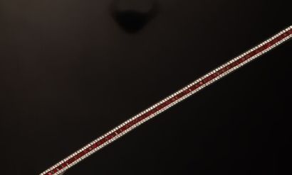Bracelet ligne articulé en or gris 18K (750...