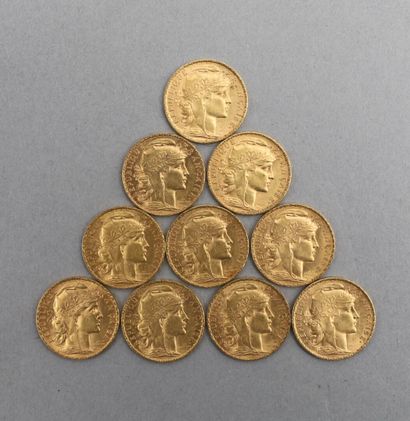 Lot de 10 pièces de 20 Francs en or. Type...