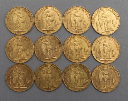 Lot de 12 pièces de 20 Francs en or. Type...
