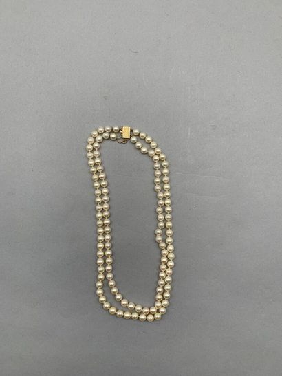 Collier deux rangs de perles de culture (diamètre...