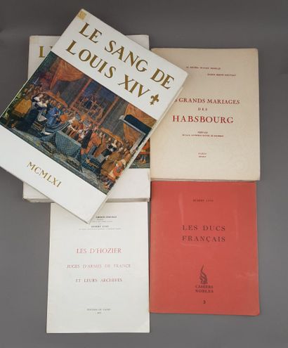 null Lot de livres et plaquettes brochés comprenant : 
- Hubert CUNY, " Les ducs...