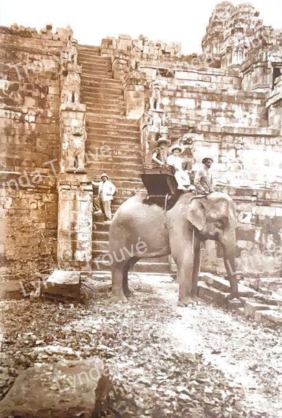 null 1925-1929 
Souvenirs d'Angkor
Une vingtaine de tirages sur papier albuminé.
On...