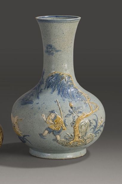 BAT TRANG.
Long-necked baluster vase in glazed...