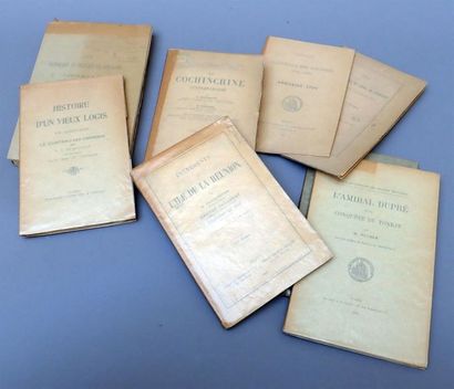 null 1900. Lot de documents historiques : La Cochinchine contemporaine 1 volume,...