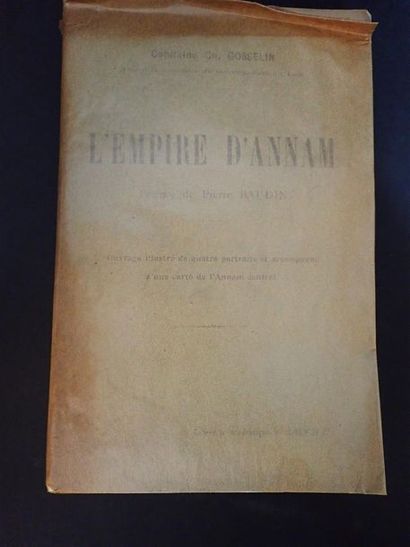 null 1904. Capitaine Ch. Gosselin. L'Empire d'Annam. Perrin, Paris 1904. 560 pages....