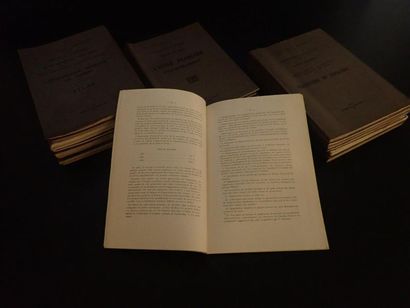 null 1931. Un ensemble de plus de 45 monographies éditées par le Gouvernement Général...
