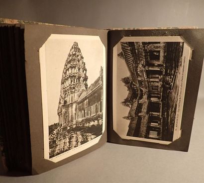 null Comité Cambodgien de la Société des Amis d'Angkor. Vers 1930.. Album contenant...