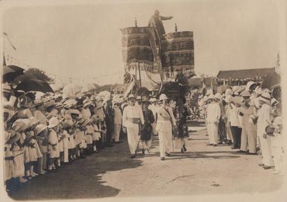 null 1914. 

Saïgon : inauguration de la statue de Gambetta et campagne de souscription...