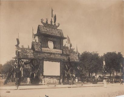 null 1914. 

Saïgon : inauguration de la statue de Gambetta et campagne de souscription...