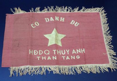 null 1950. Gouvernement démocratique du Vietnam de Ho Chi Minh. Drapeau d'honneur...