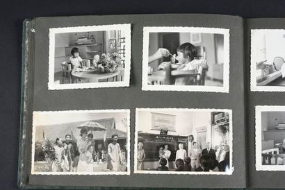 null 1935

L'ALBUM PHOTOGRAPHIQUE INTIME DE NAM PHUONG ET SA FAMILLE DE 1935 A 1939.

Il...