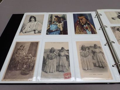 1900

 Cartes postales d'Algérie : Rue des...