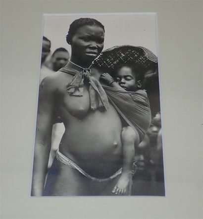 null AFRIQUE. Jeunes somalis. Femme et son enfant. Croisière noire, 1924. Cing tirages...
